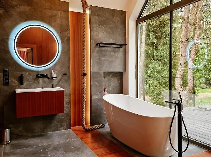 וילה Bobrowa Ostoja ווקטה