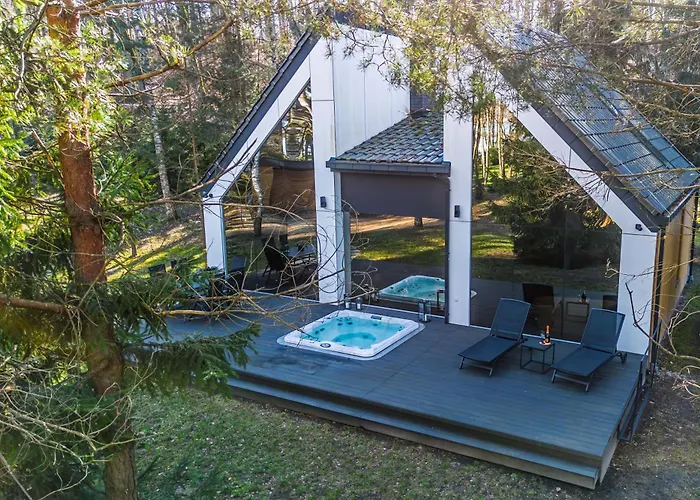 Bobrowa Ostoja וילה